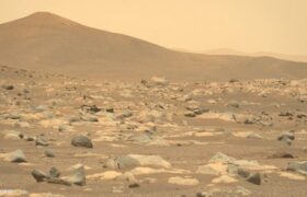 تصاویری شگفت انگیز از سطح سیاره مریخ