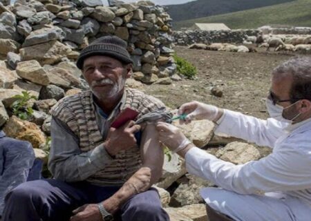 عشایر لالی علیه کرونا واکسینه شدند / پیمودن مسافت های طولانی برای واکسیناسیون