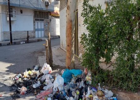 از رهاشدن زباله در خیابا‌نهای لالی تا حمل با لودر/نیاز شدید به اعتبارات برای کاهش مشکلات