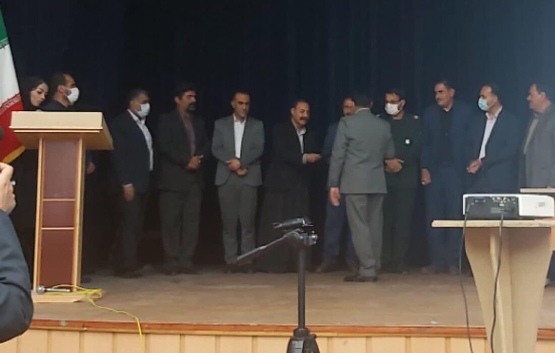 رونمایی همزمان از (22 کتاب) از نویسندگان شهرستان لالی با حضور اهالی قلم و ادبیات در اداره فرهنگ و ارشاد اسلامی