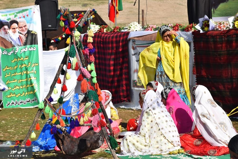 عشایرشهرستان لالی بابرپایی ۸۰سیاه چادربهترین میزبانی را از مسافران نوروزی در طبیعت لالی انجام داده اند
