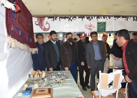 افتتاح نمایشگاه صنایع دستی ، سوغات محلی و تولیدات بومی در شهرستان لالی + تصاویر