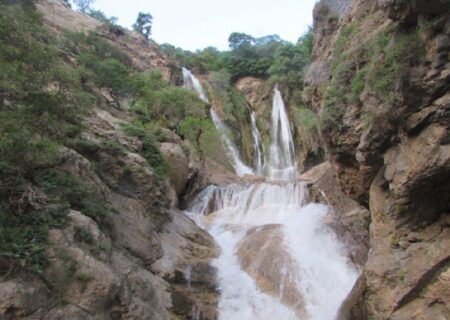 آبشار‌های زیبای موری در اندیکا