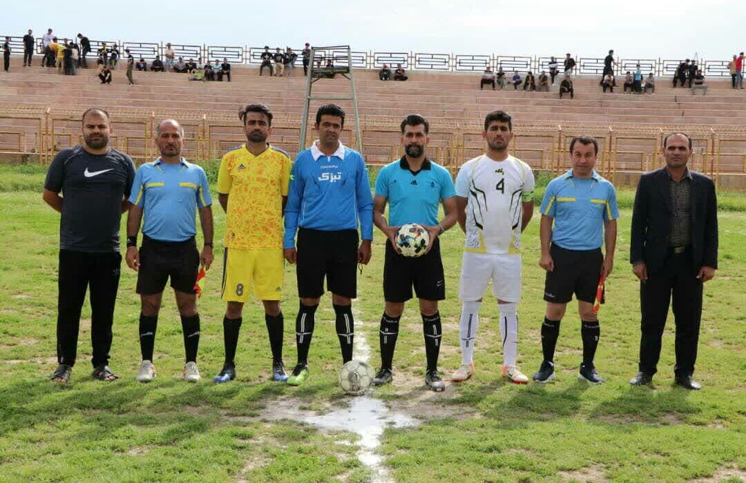پایان مسابقات فوتبال جام دهیاری های شهرستان لالی با قهرمانی تیم فوتبال تراز + عکس