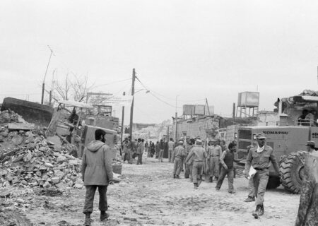 گرامیداشت شهدای حمله موشکی بعثی به مسجدسلیمان برگزار شد