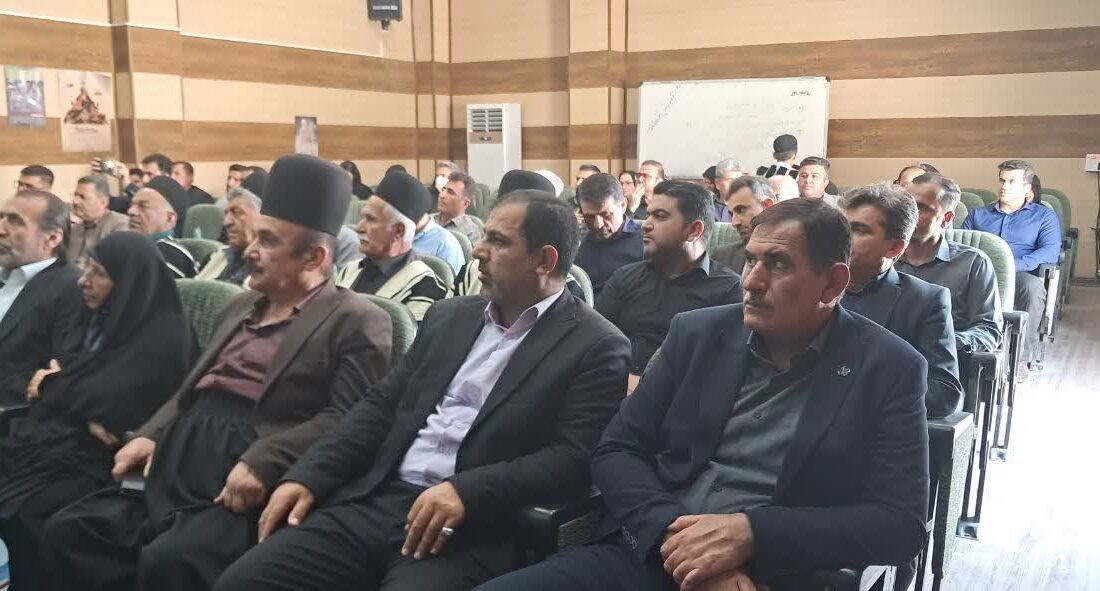 همایش خیرین مدرسه‌ساز لالی؛ قول مساعد برای بازسازی مدارس فرسوده شهر و عشایر